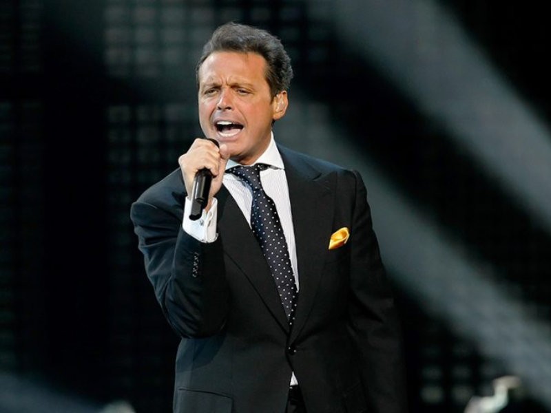 Luis Miguel tickets